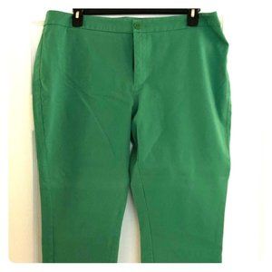 Coldwater creek cropped green chinos